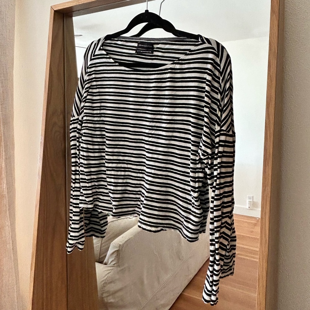 Off the shoulder cream and black striped long sleeve loose shirt